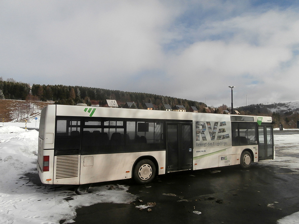 MAN NL283 #35-8129 in Oberwiesenthal. (6.2.2014)