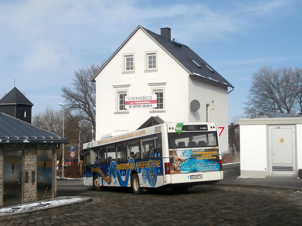 MAN NÜ 313 am Busbahnhof in Annaberg. (5.2.2014)