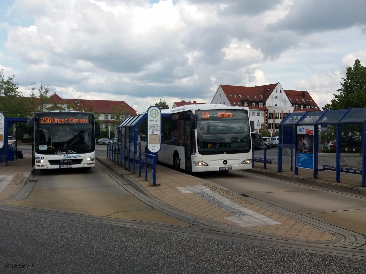 MAN NÜ323 Lion`s City Ü und Mercedes-Benz O530LE MÜ II am 09.06.2020 in Weißwasser