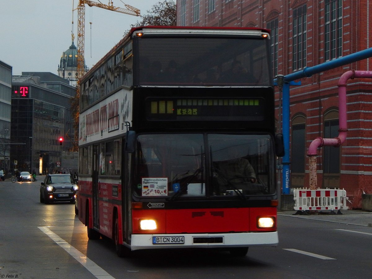 MAN SD 202 von Eick's Rundfahrten Berlin aus Deutschland in Berlin am 30.11.2014