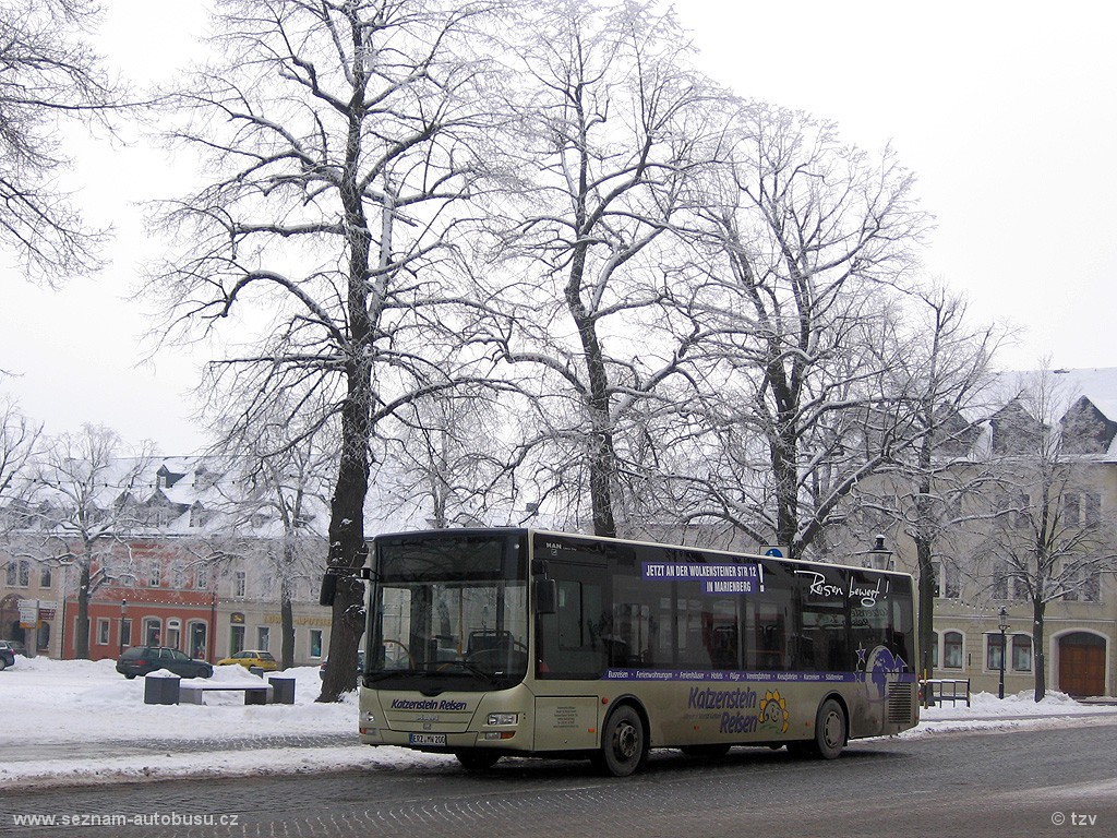 MAN/Gppel Katzenstein Reisen in Marienberg. Der Bus dienst auf der Stadtlinie A (im Auftrag der RVE). Marienberg, Markt. (25.2.2013)