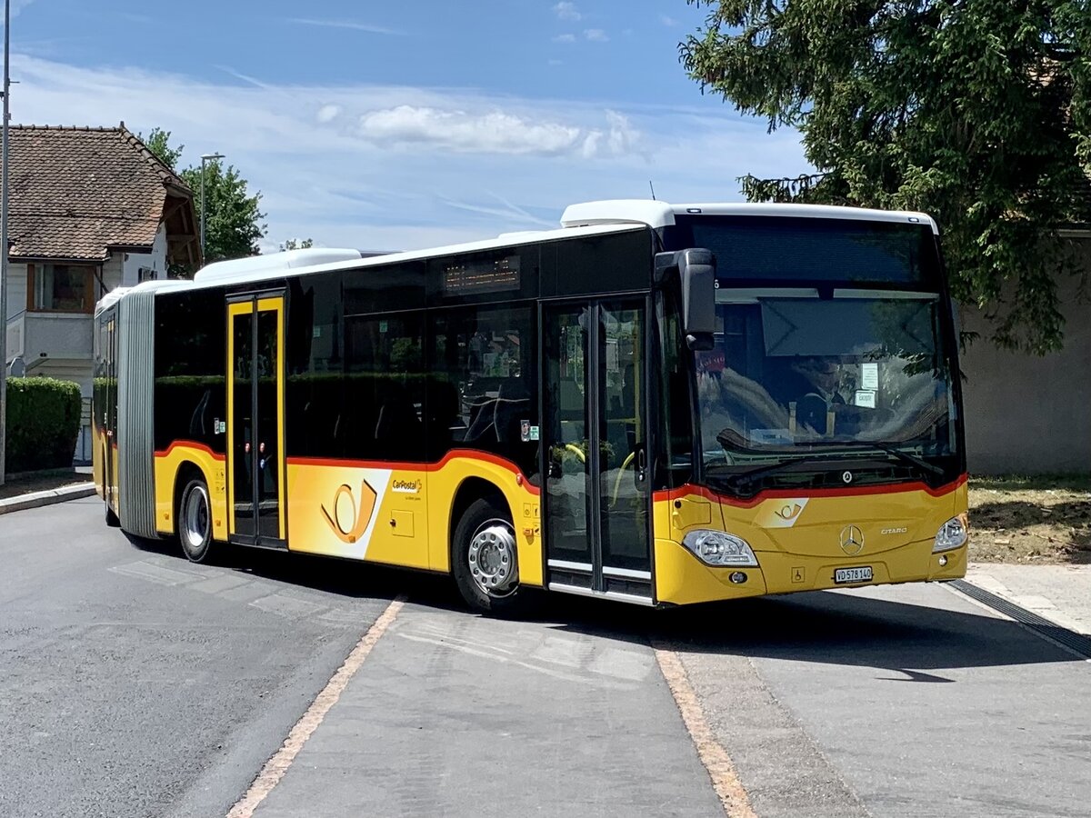 MB C2 G Ü hybrid '11776'  VD 578 140  PostAuto Regie Moudon am 28.5.22 bei der Ankunt in Mezieres Station.