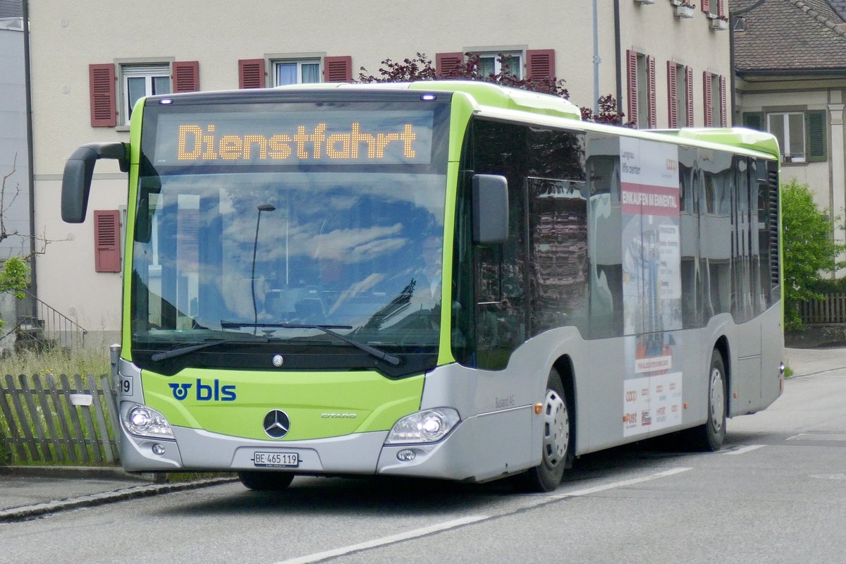 MB C2 hybrid 119 der Busland AG am 13.5.20 in Langnau unterwegs zum Depot.