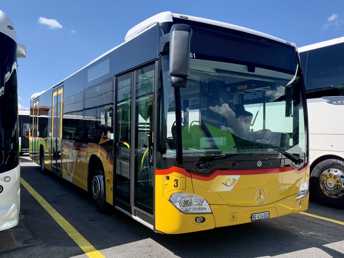 MB C2 hybrid Nr. 3 '11461'  BE 414 003  der PostAuto Regie Laupen am 30.7.22 bei Interbus Kerzers.