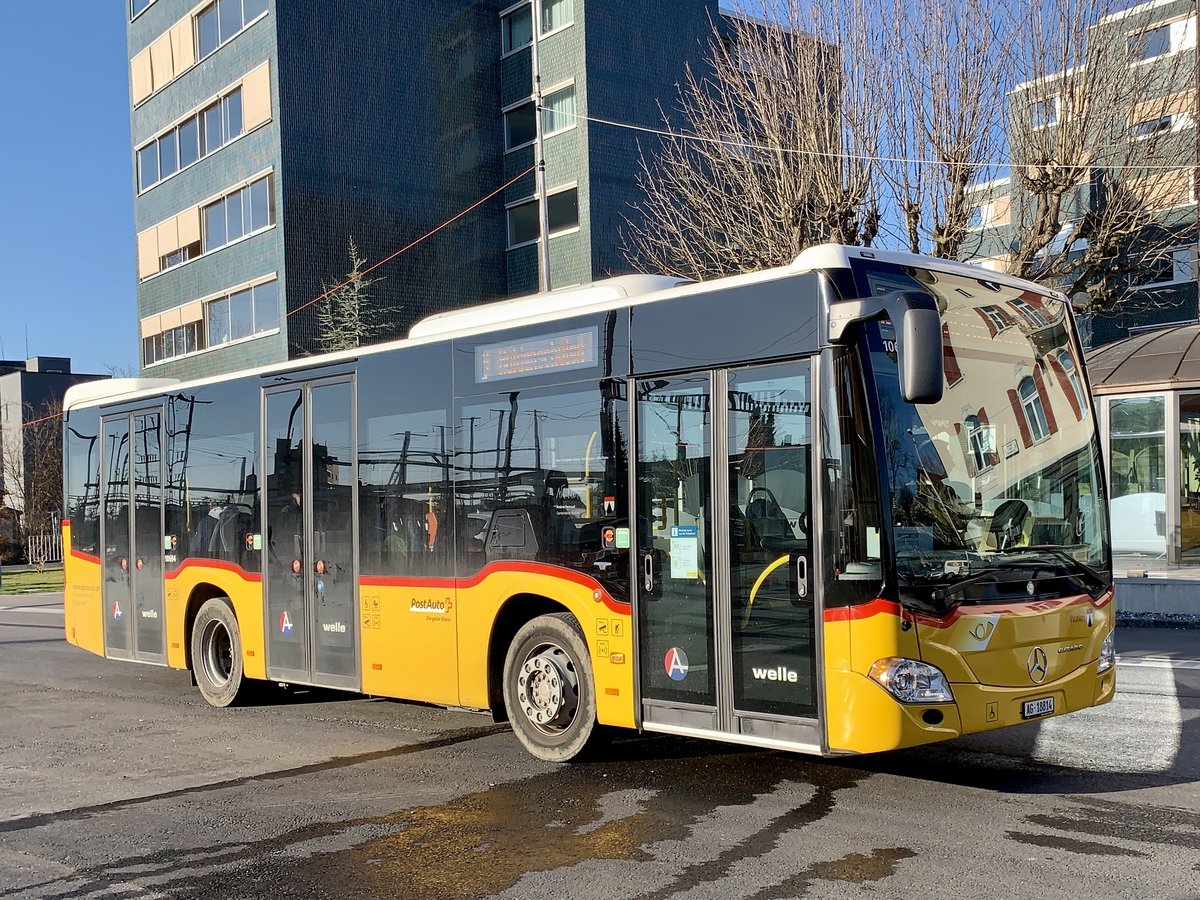 MB C2 K '10694'  Wohlen  PU Geissmann Bus, Hägglingen am 24.3.21 bei der Ankunft beim Bahnhof Wohlen.