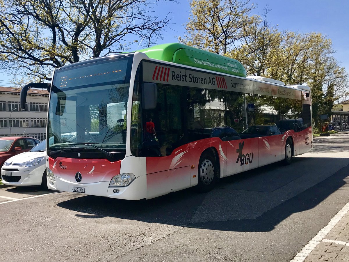 MB C2 NGT Nr. 29 der BGU am 21.4.18 kurz nach der Abfahrt beim Bhf Grenchen Süd.