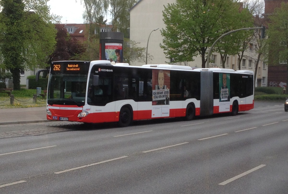 MB Citaro C2 G HHA 7437 auf Linie 262 bei der Eichtalstr. am 2.5.15