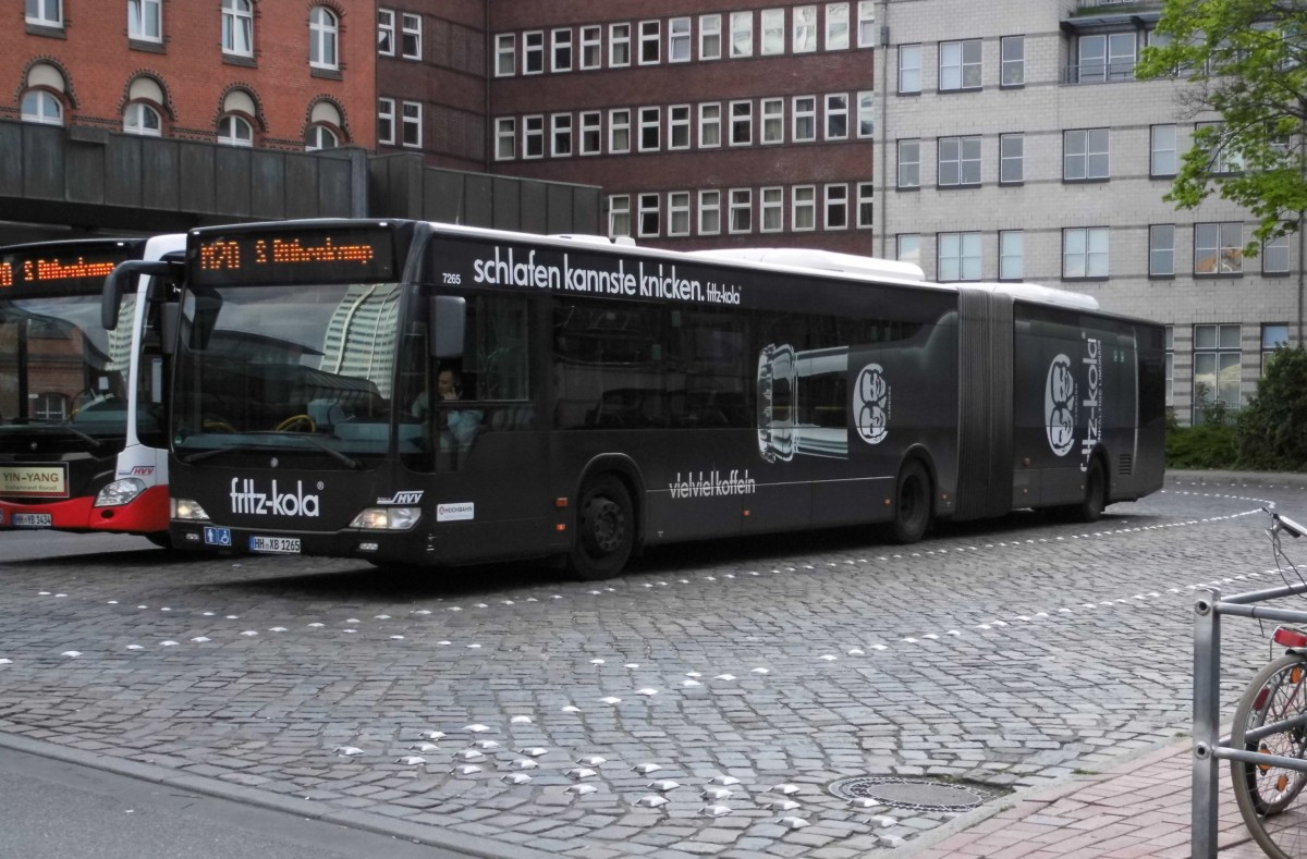 MB Citaro Facelift G HHA 7265 auf Linie M20 am Bf.Altona, 2.5.15