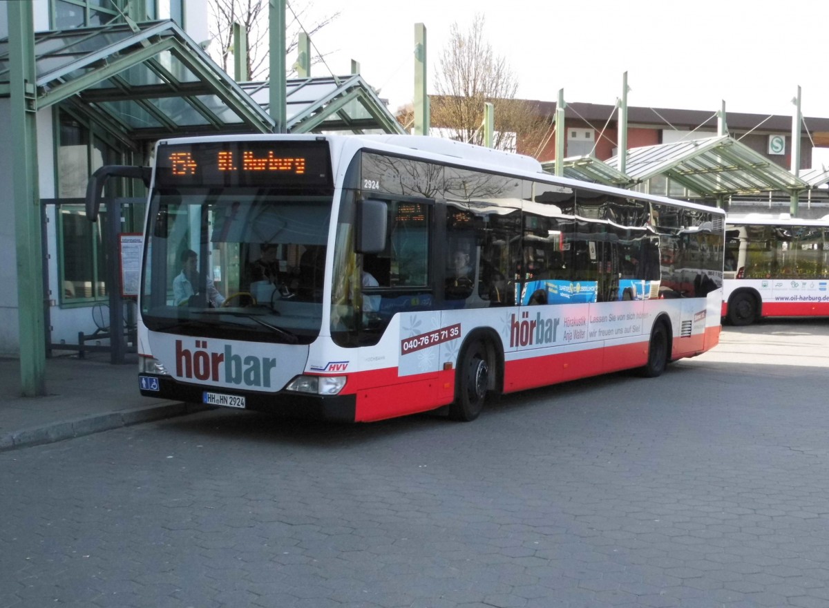MB Citaro Facelift HHA 2924 auf Linie 154 am S Veddel, 9.4.15