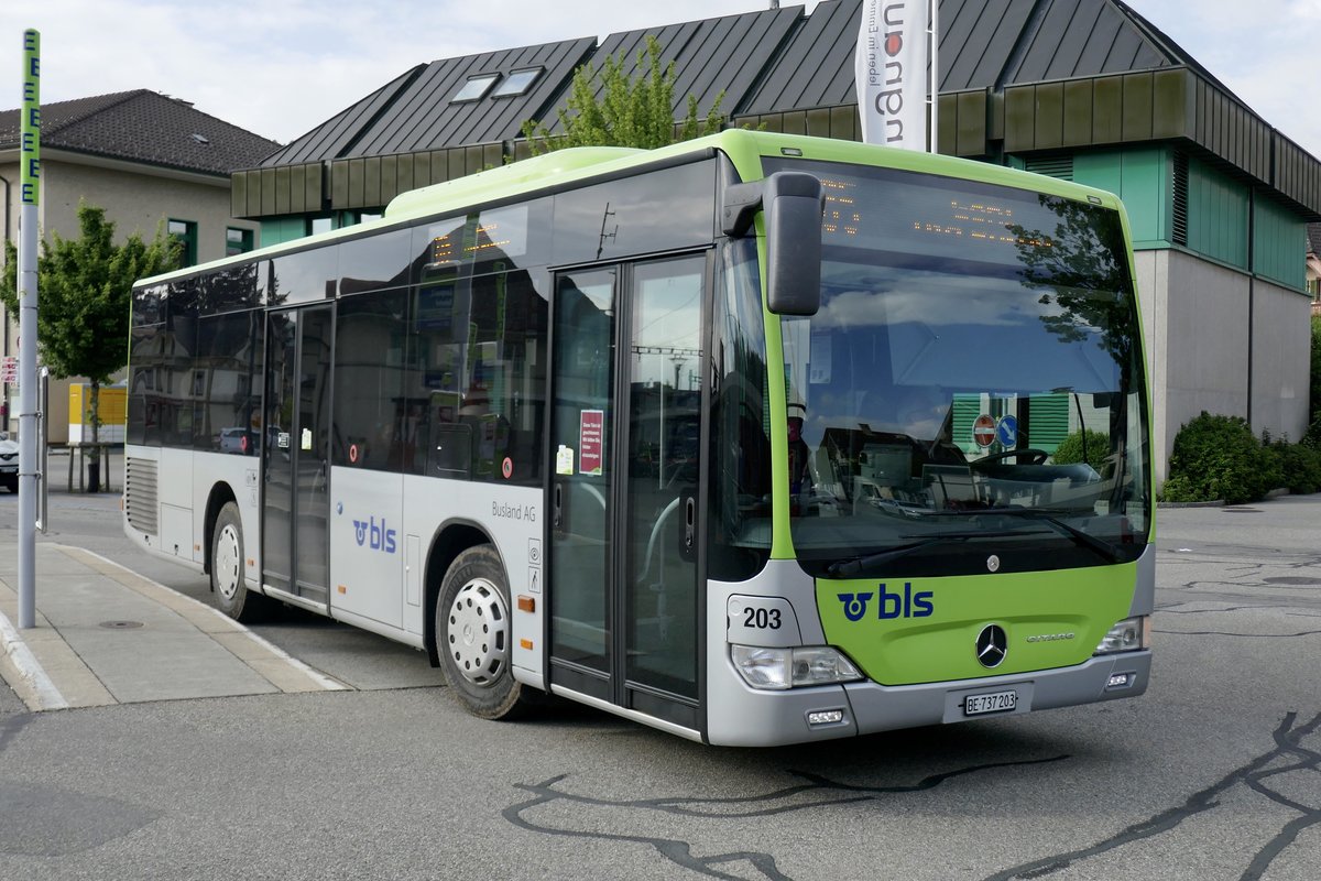 MB Citaro Facelift K 203 der Busland AG am 13.5.20 bei der Abfahrt in Langnau.