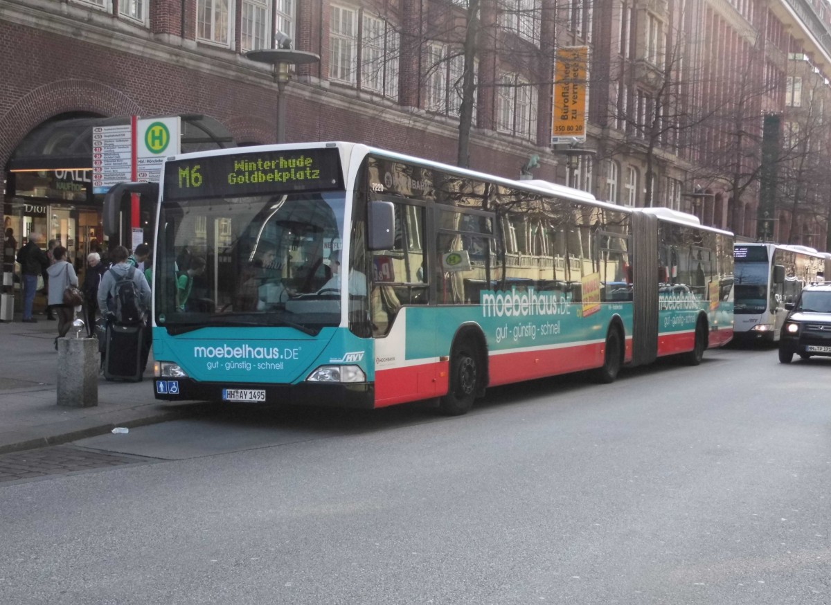MB Citaro G HHA 7220 auf Linie M6 am HBF/Mönckebergstr., 9.4.15