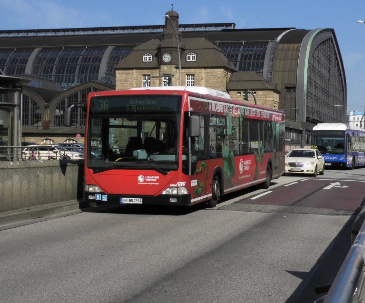 MB Citaro O 530 MÜ HHA 6414 auf Linie 36 am HBF/Mönckebergstr., 9.4.15