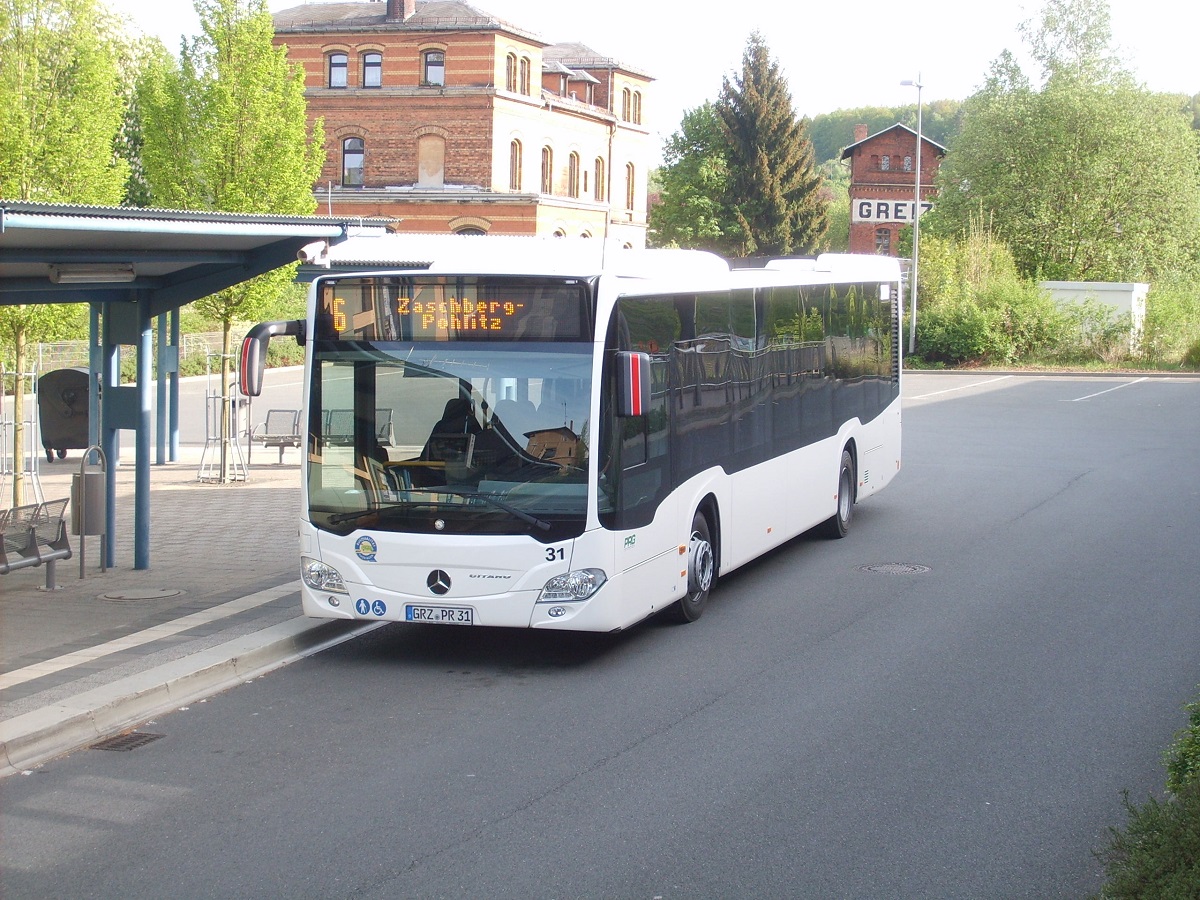 MB O 530 C2 Ü - GRZ PR 31 - Wagen 31 - in Greiz, am Bahnhof - am 11-Mai-2015