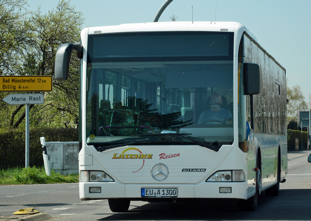 MB O 530 Citaro, EU-A 1300 von Laschke-Reisen bei Euskirchen - 20.04.2015