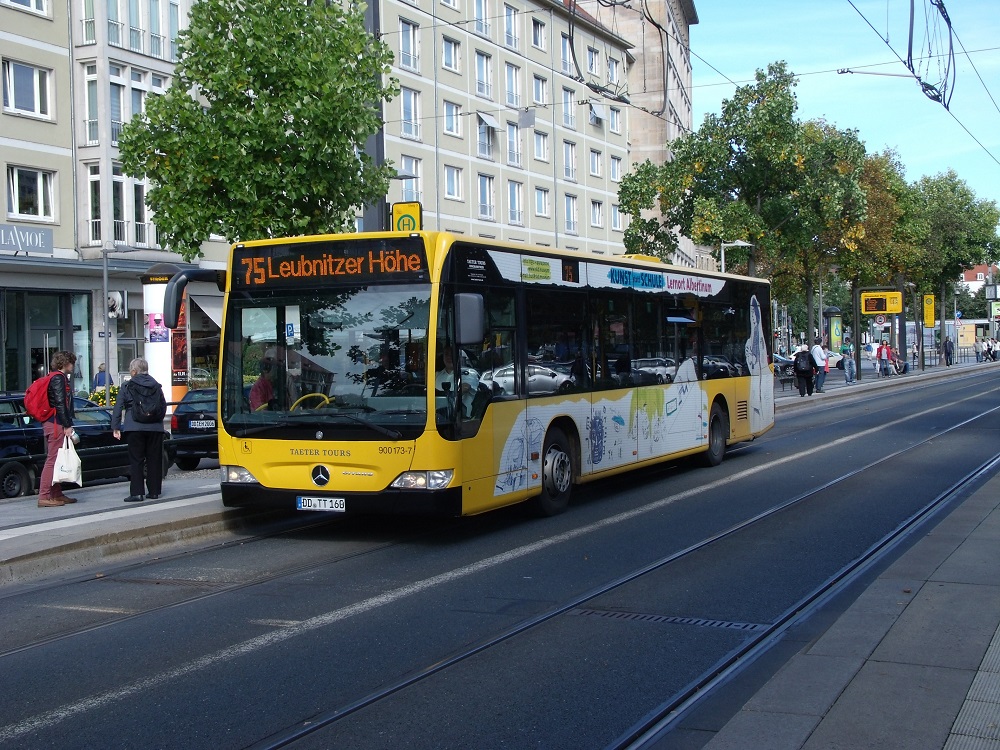 MB O 530 II - DD TT 160 - Wagen 900 173 - als Linie 75 - in Dresden, Pirnaischer Platz - am 22-September-2015