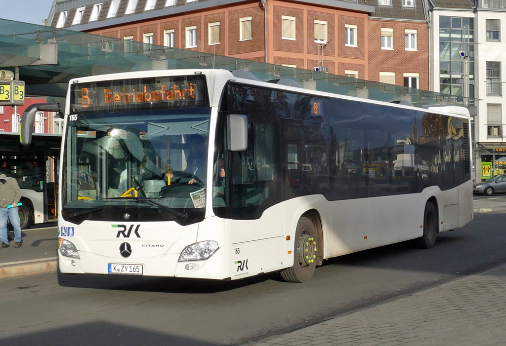 MB O 530 der RVK, K-ZY 165 am Bf Euskirchen - 23.12.2016