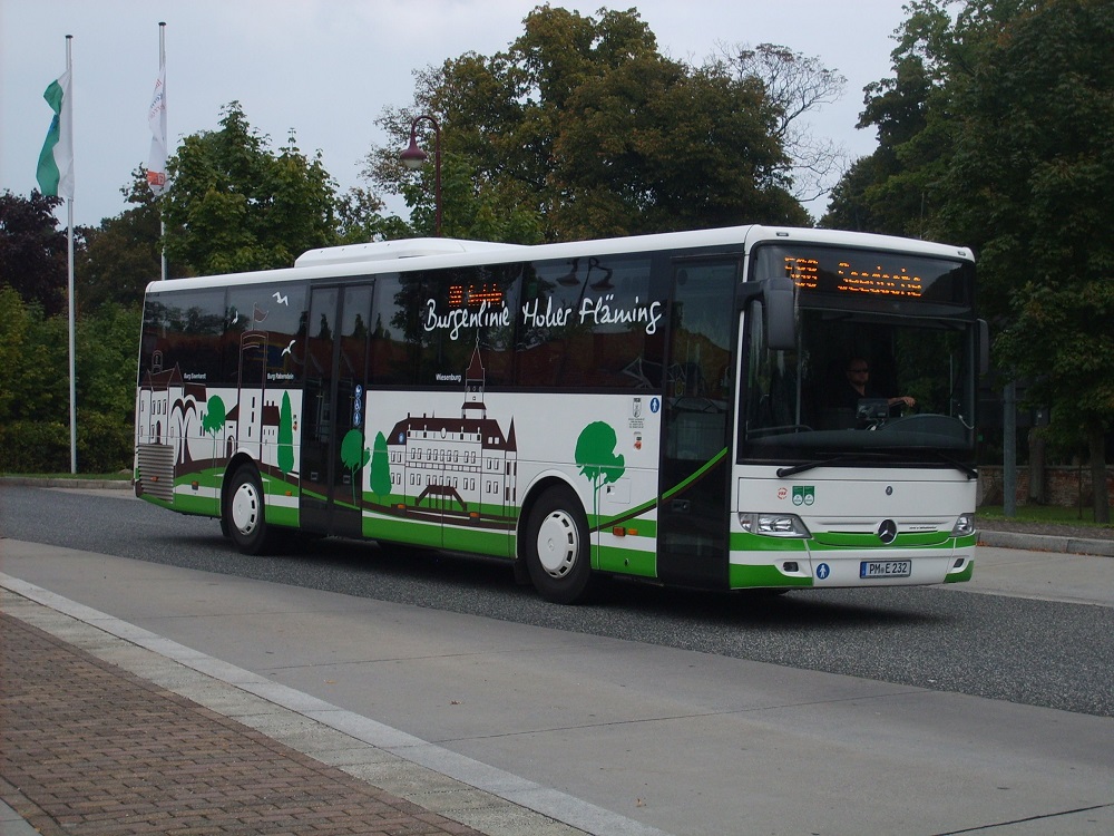 MB O 550 II - PM E 232 - in Bad Belzig, Busbahnhof - am 11-September-2015