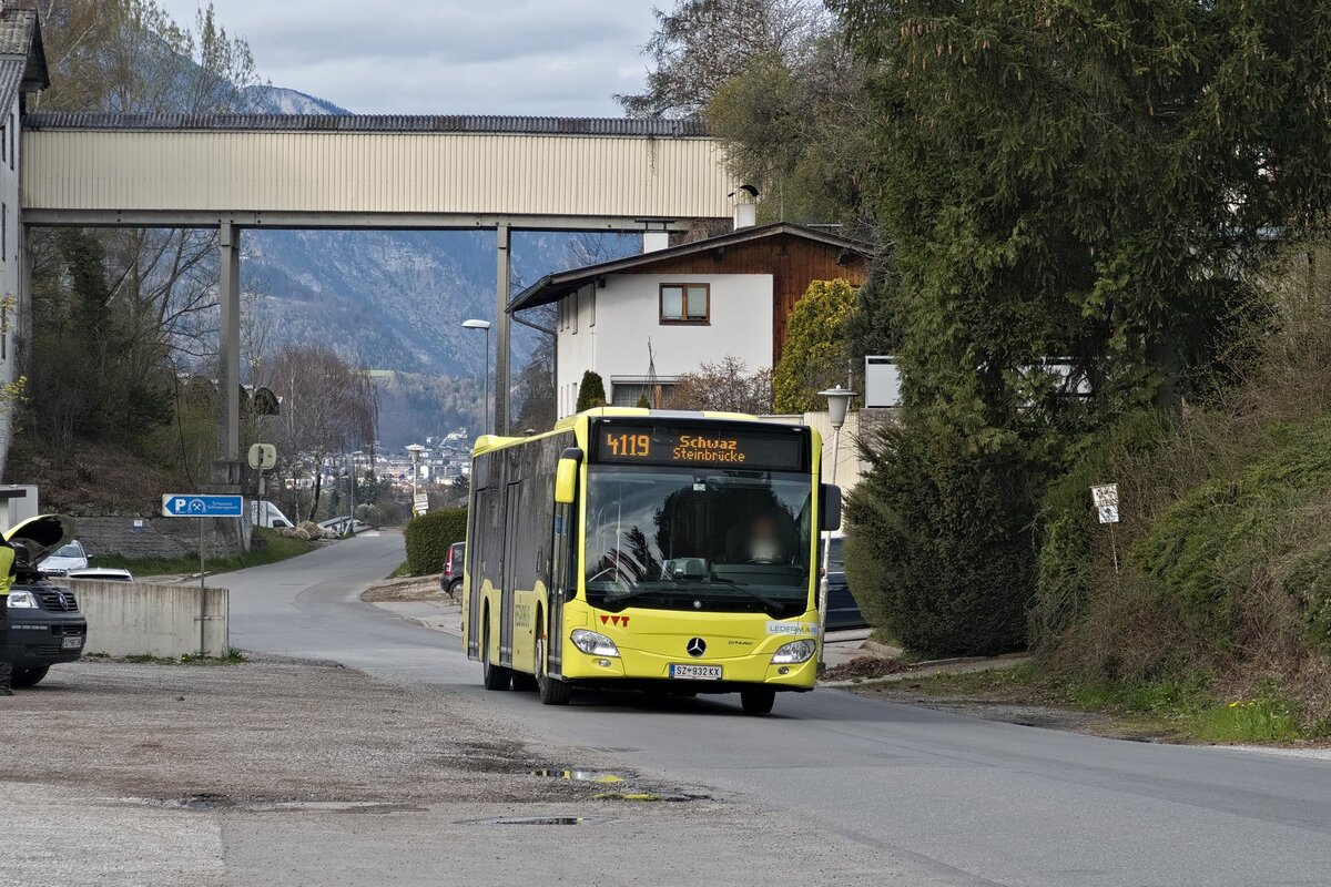 Mercedes-Benz Citaro 2. Generation von Ledermair (SZ-932KX) als Linie 4119 in Schwaz, Alte Landstraße. Aufgenommen 12.4.2023.
