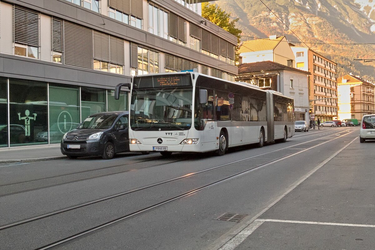 Mercedes-Benz Citaro Facelift der Innsbrucker Verkehrsbetriebe (Bus Nr. 848) als Messeshuttle in Innsbruck, Ing.-Etzel-Straße. Aufgenommen 7.10.2022.