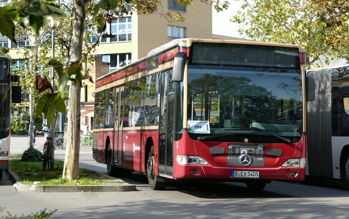 Mercedes - Benz Citaro II Facelift von 'BEX -Bayern Express & P. Kühn Berlin' GmbH. Im SEV Service (S7). Potsdam im September 2020.