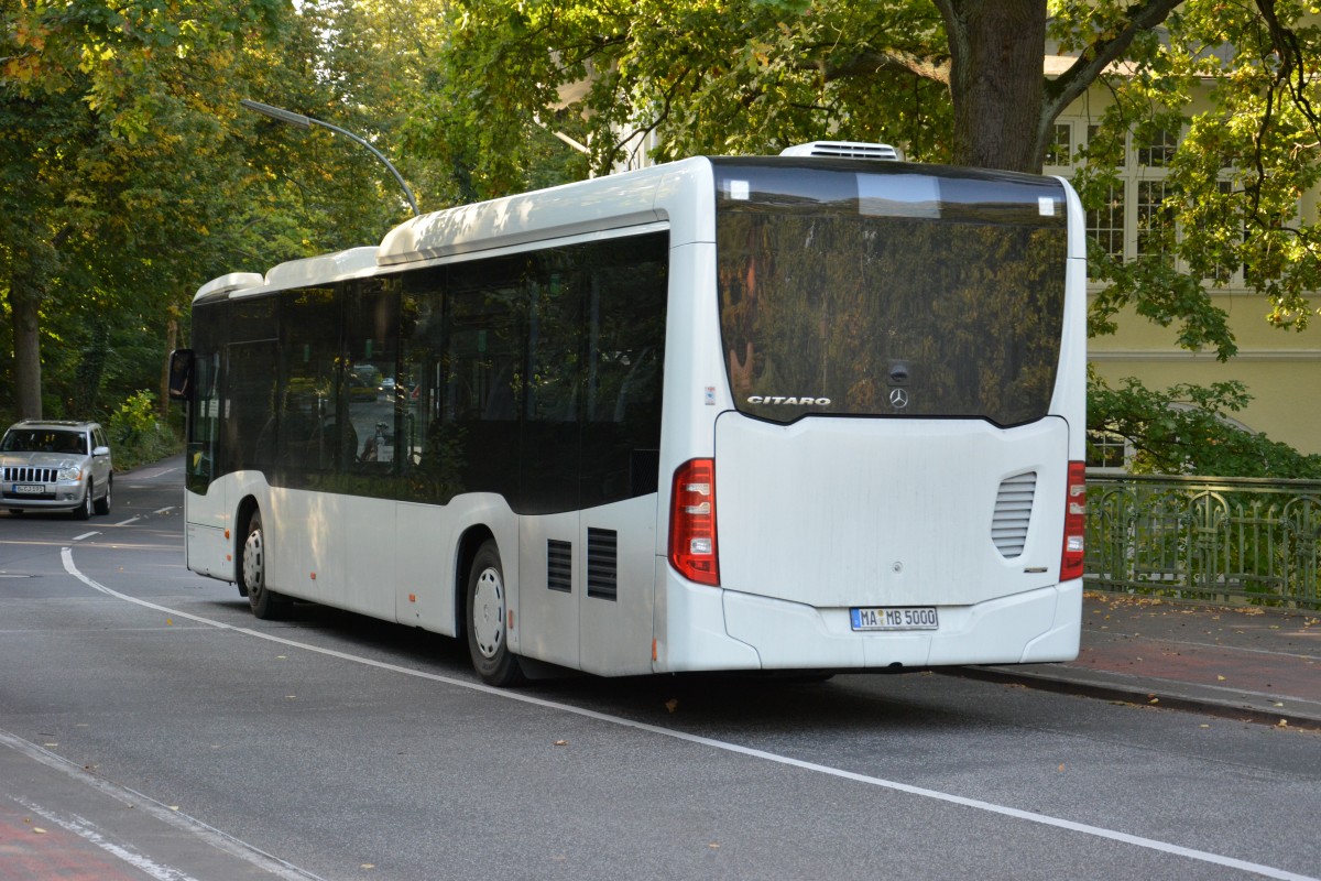 Mercedes Benz O 530 C2 Low Entry frisch aus dem Werk und auf SEV fahrt für die S-Bahn Berlin am 05.09.2014 Berlin/Kohlhasenbrück.
