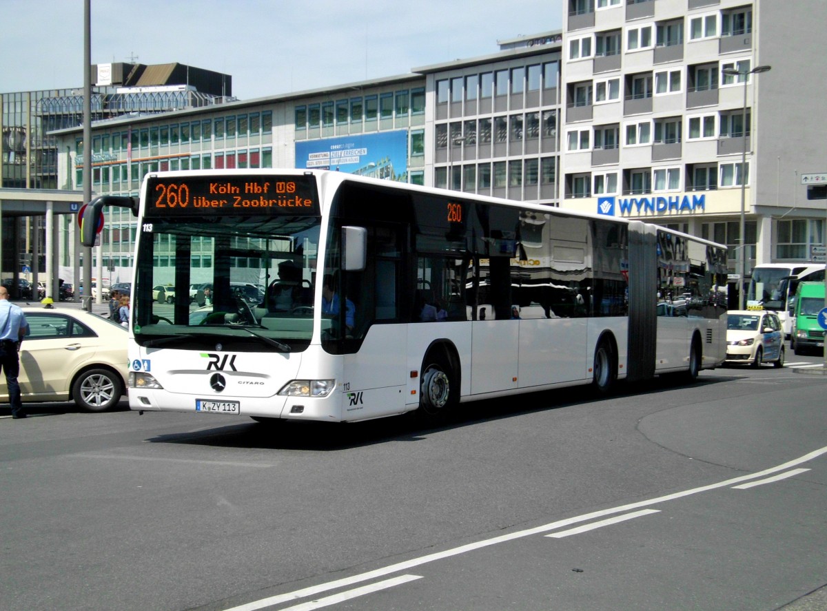 Mercedes-Benz O 530 II (Citaro Facelift) auf der Linie 260 nach Remcheid Friedrich-Ebert-Platz am Hauptbahnhof Köln.(11.6.2014)
