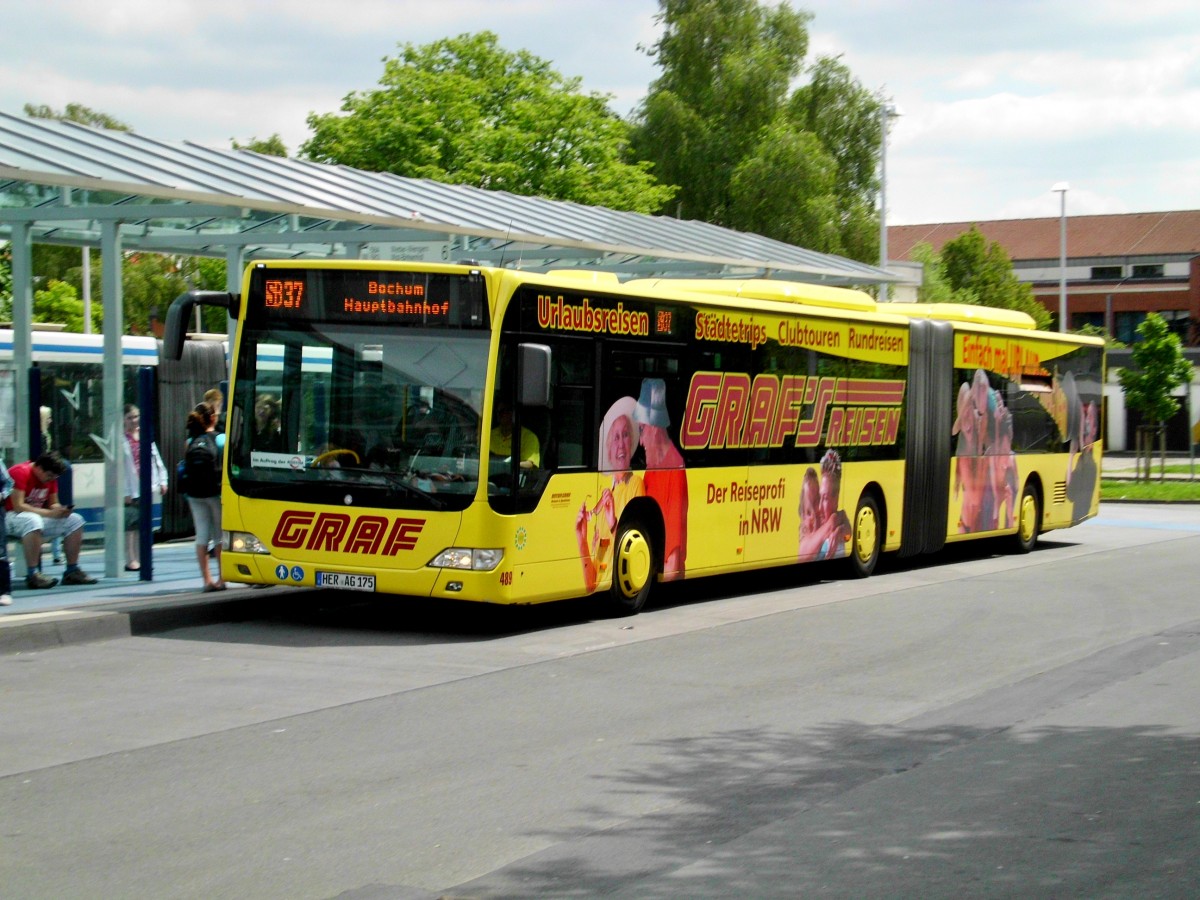 Mercedes-Benz O 530 II (Citaro Facelift) auf der Linie SB37 nach Bochum Hauptbahnhof an der Haltestelle Haßlinghausen Busbahnhof.(13.6.2014)
