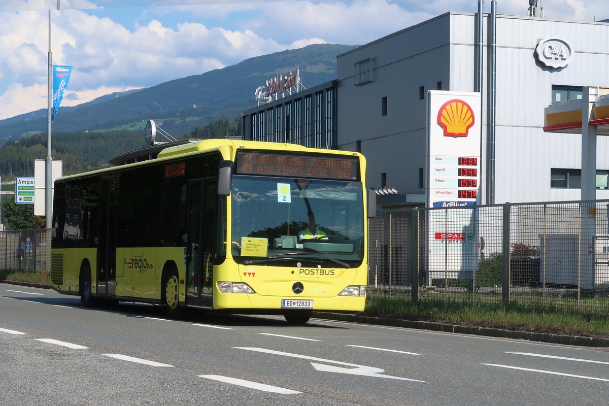 Mercedes-Benz O 530 II (Citaro Facelift) von Postbus BD-12833 in der Amraser-See-Straße (Autobahnzubringer A 12) in Innsbruck. Aufgenommen 17.8.2018.