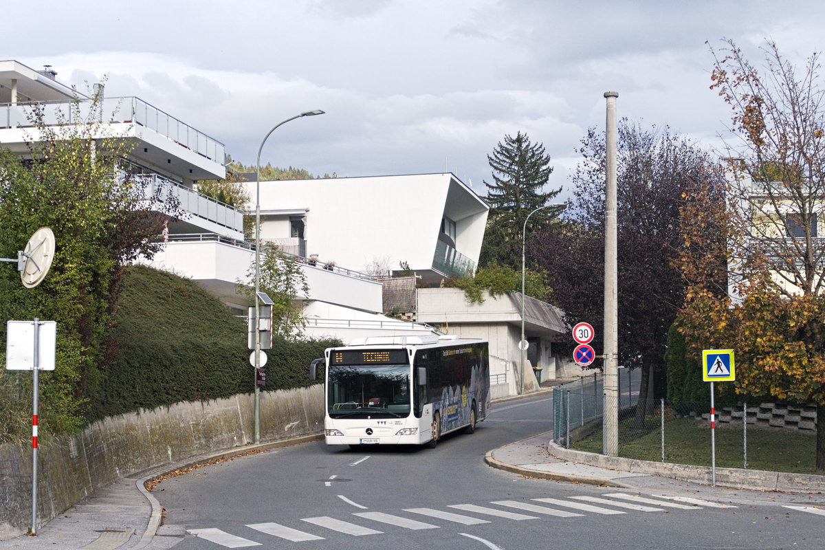 Mercedes-Benz O 530 II (Citaro Facelift) der Innsbrucker Verkehrsbetriebe als Linie H in der Tschiggfreystraße in Innsbruck. Aufgenommen 24.10.2019.