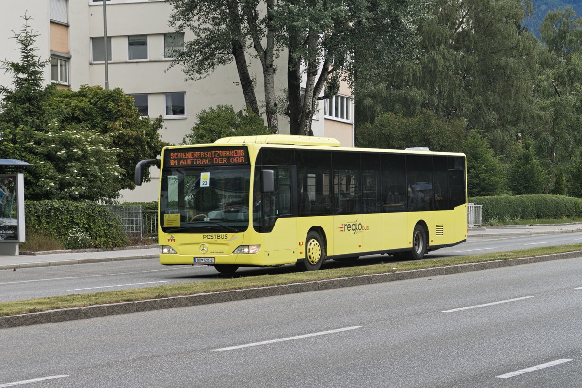 Mercedes-Benz O 530 II (Citaro Facelift) von Postbus (BD-12832) als Schienenersatzverkehr für die Karwendelbahn in Innsbruck, Bachlechnerstraße. Aufgenommen 4.6.2020.