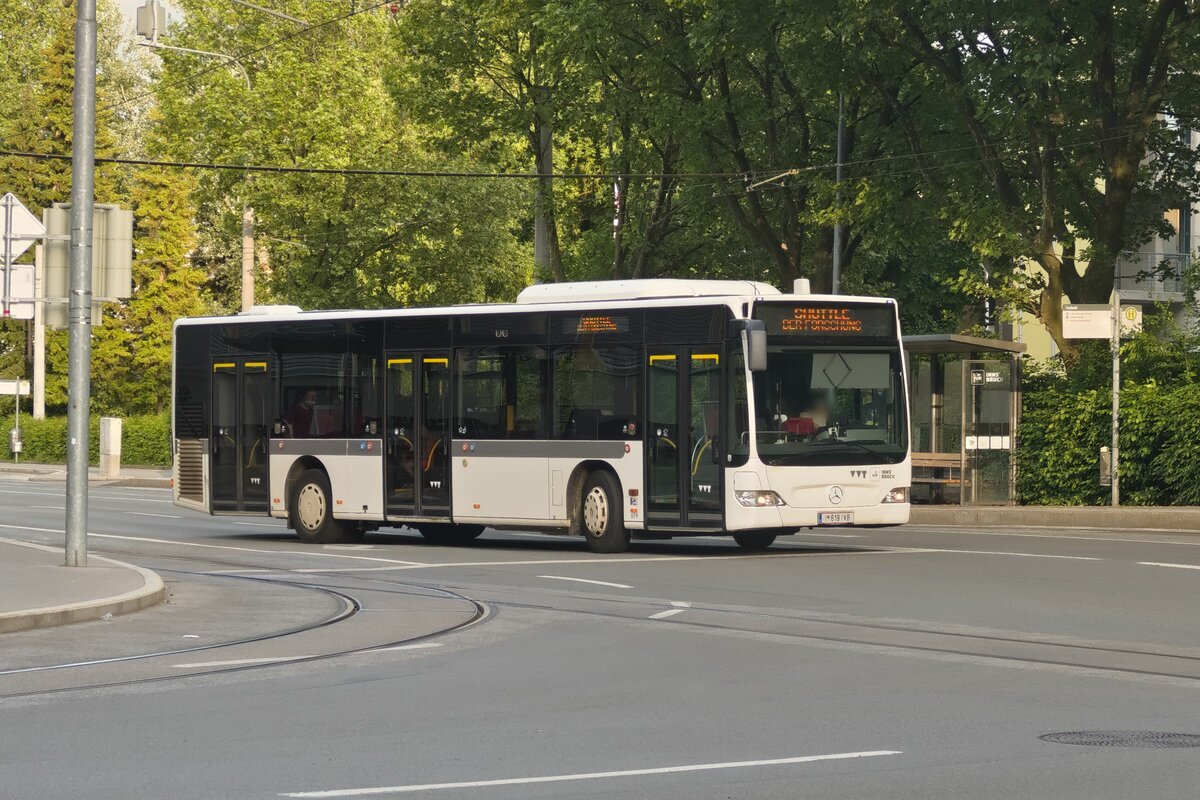 Mercedes-Benz O 530 II (Citaro Facelift) der Innsbrucker Verkehrsbetriebe (Bus Nr. 619) als Shuttle Lange Nacht der Forschung bei der Haltestelle Innsbruck, Technik. Aufgenommen 20.5.2022.