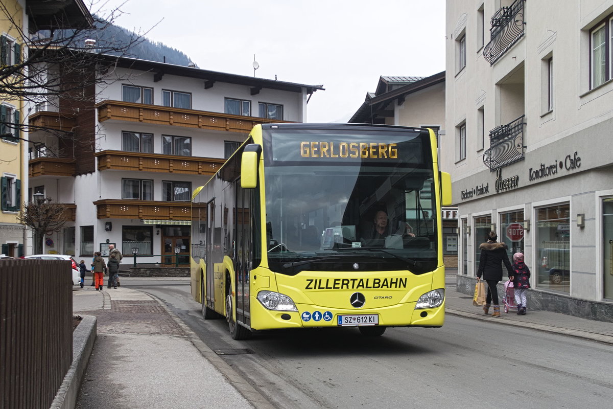 Mercedes-Benz O 530 III (Citaro 2. Generation) der Zillertalbahn (SZ-612KI) mit Ziel Gerlosberg, in Zell am Ziller Bahnhofstraße. Aufgenommen 2.3.2019.