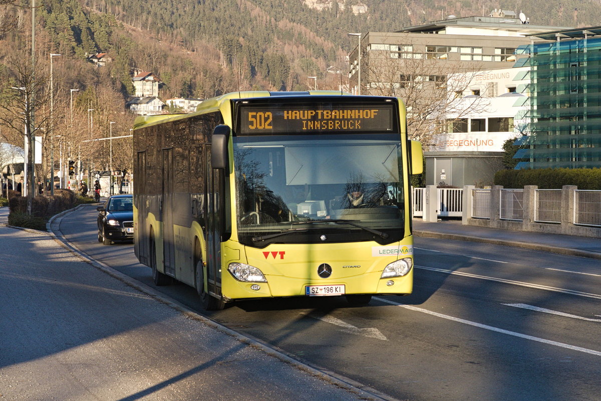 Mercedes-Benz O 530 III (Citaro 2. Generation) von Ledermair (SZ-196KI) als Linie 502 bei der Haltestelle Haus der Begegnung in Innsbruck. Aufgenommen 2.1.2020.