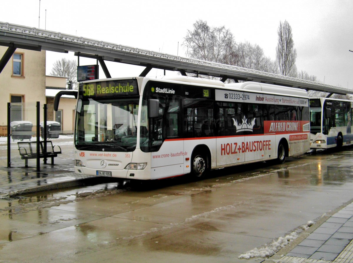 Mercedes-Benz O 530 LE Ü (Citaro) auf der Linie 568 nach Schwelm Realschule am S-Bahnhof Schwelm.(30.01.2015)
