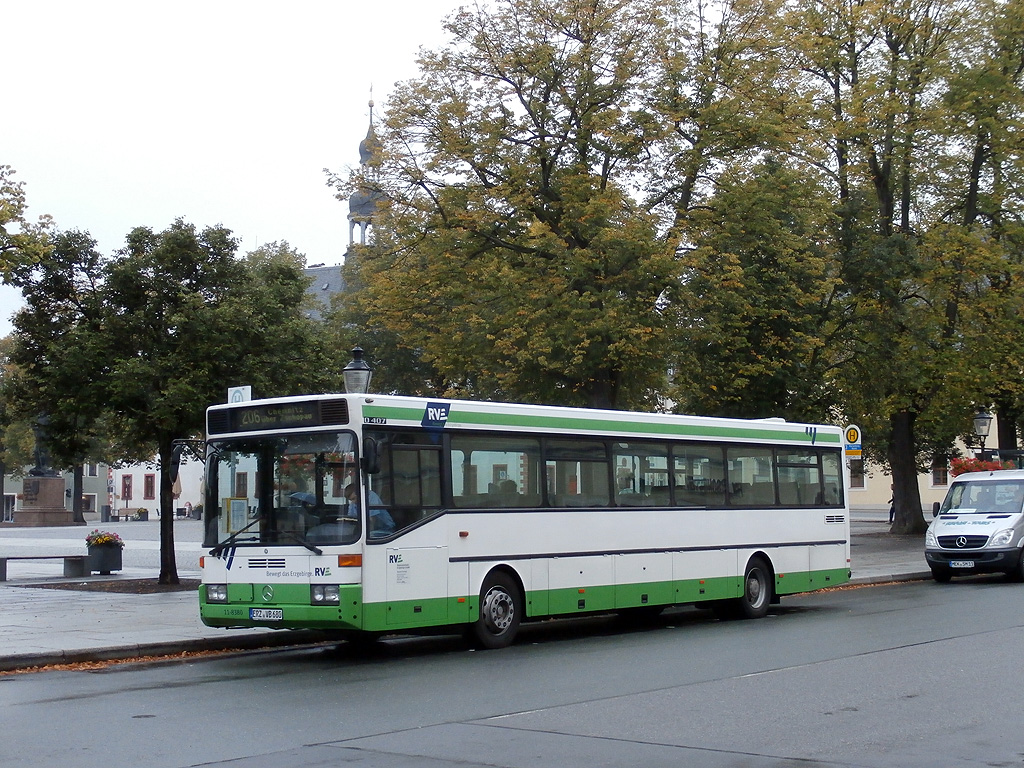 Mercedes-Benz O407 der Regionalverkehr Erzgebirge #11-8380 auf der Linie 206 in Marienberg. (26.8.2014)