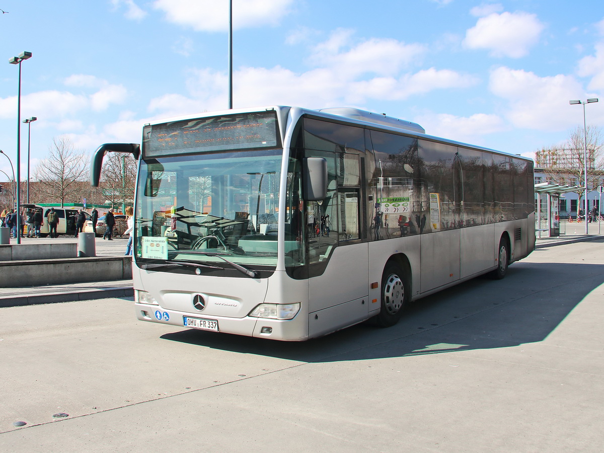 Mercedes-Benz O530 Facelift  am Bahnhof Berlin Südkreuz als Schienenersatzverkehr SEV S41 und  S42 am 02. April 2018.