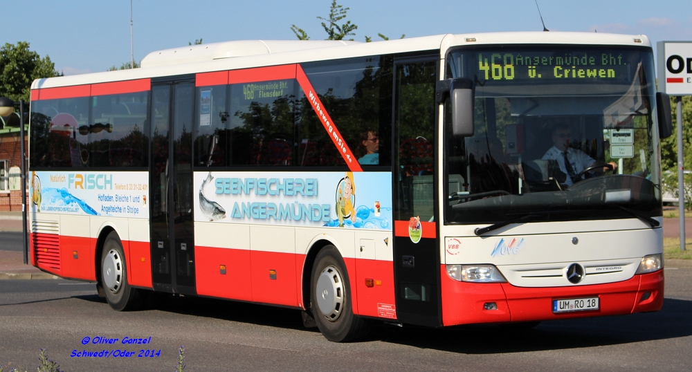 Mercedes-Benz O550 II Integro, Wagennummer 18, der Uckermärkischen Verkehrsgesellschaft mbH, 2014 beim ZOB in Schwedt/Oder.