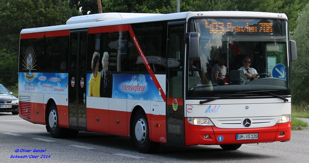 Mercedes-Benz O550 II Integro, Wagennummer 120, der Uckermärkischen Verkehrsgesellschaft mbH, 2014 beim PCK in Schwedt/Oder.