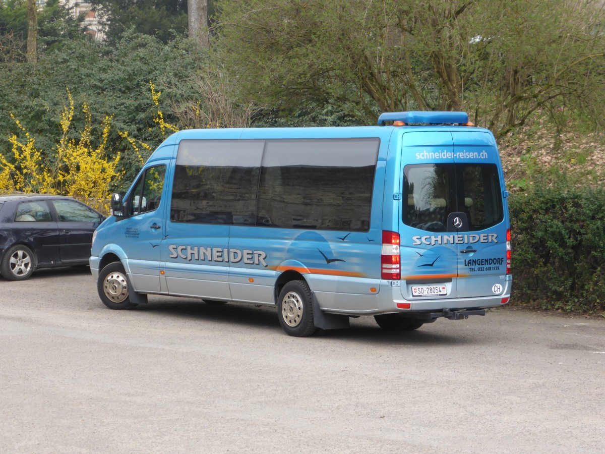 Mercedes-Benz Sprinter (SO 28054) in Beaune F, Schneider Reisen und Transport AG, Langendorf, Aufgenommen am 15. März 2014