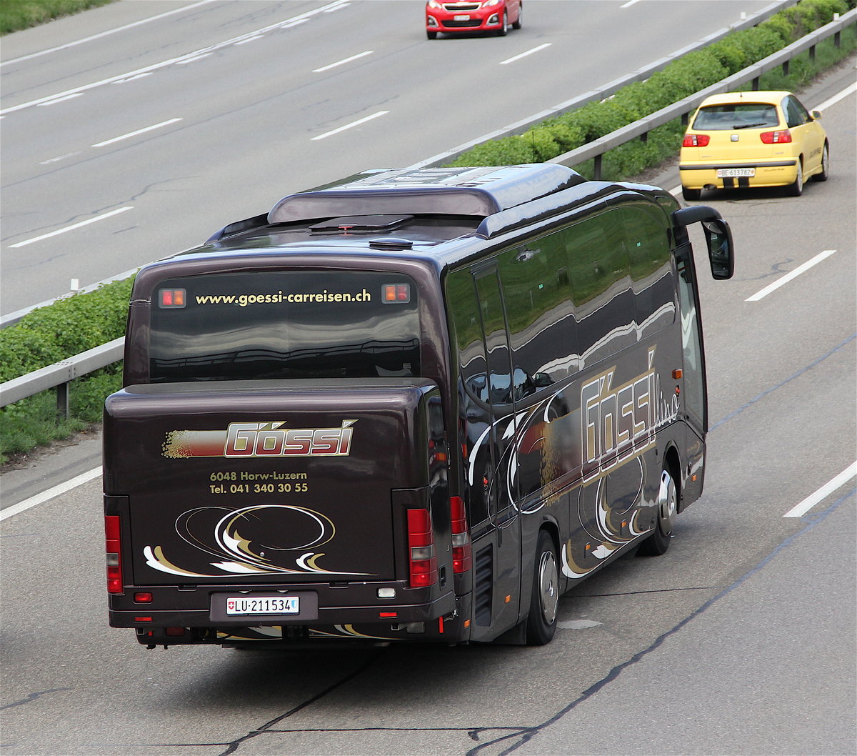 Mercedes Benz Tourino Gössi, près de Berne. 

Plus de photos sur : https://www.facebook.com/AutocarsenSuisse/ 