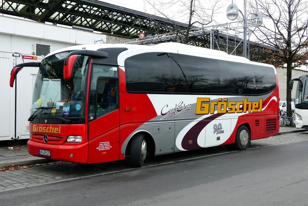 Mercedes-Benz Tourino Omnibusbetrieb 'Heinz Gröschel', Berlin Hardenbergplatz im Dezember 2018.