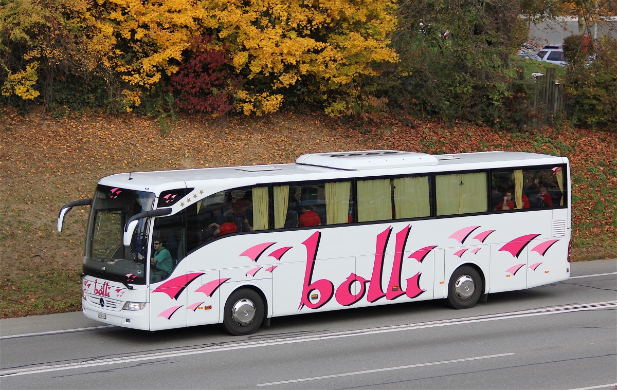 Mercedes Benz Tourismo, Bolli, près de Berne octobre 2015 