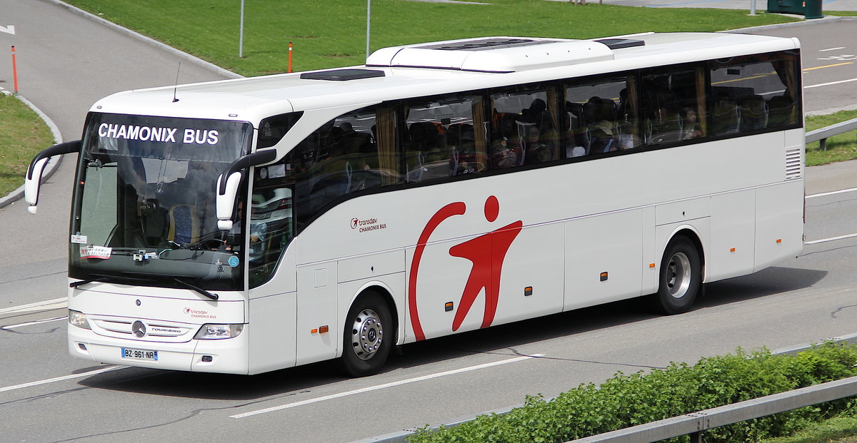 Mercedes Benz Tourismo Chamonix Bus, près de Berne. 

Plus de photos sur : https://www.facebook.com/AutocarsenSuisse/ 