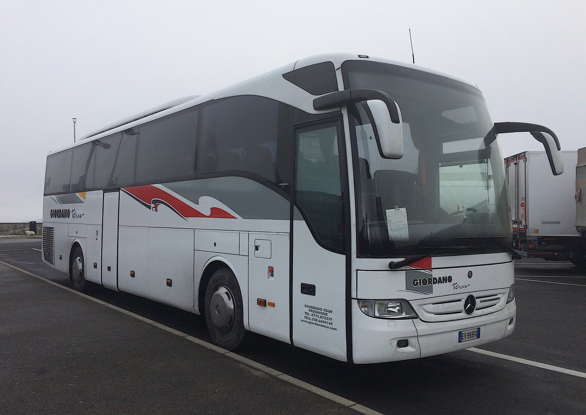 Mercedes Benz Tourismo Giordania, près de Berne. 

Plus de photos sur : https://www.facebook.com/AutocarsenSuisse/ 