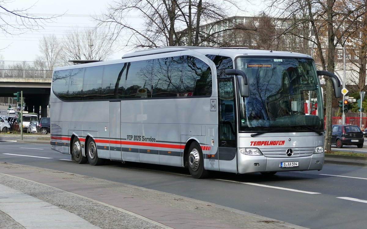 Mercedes-Benz Travego L, B AA 594, vom Omnibus Reisedienst 'Der Tempelhofer' KG. Berlin im Februar 2019.