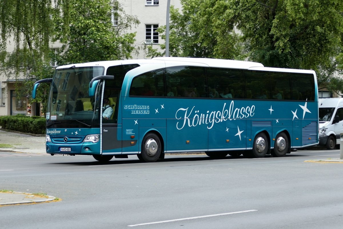 Mercedes-Benz Travego von Schörnig Reisen. Berlin im Juli 2019.