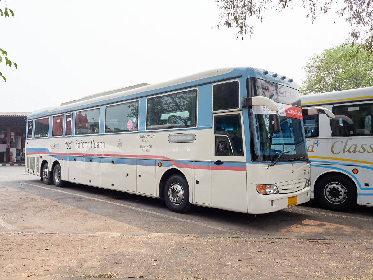 Mercedes Bus in Nong Khai (Thailand) - 20.04.2023