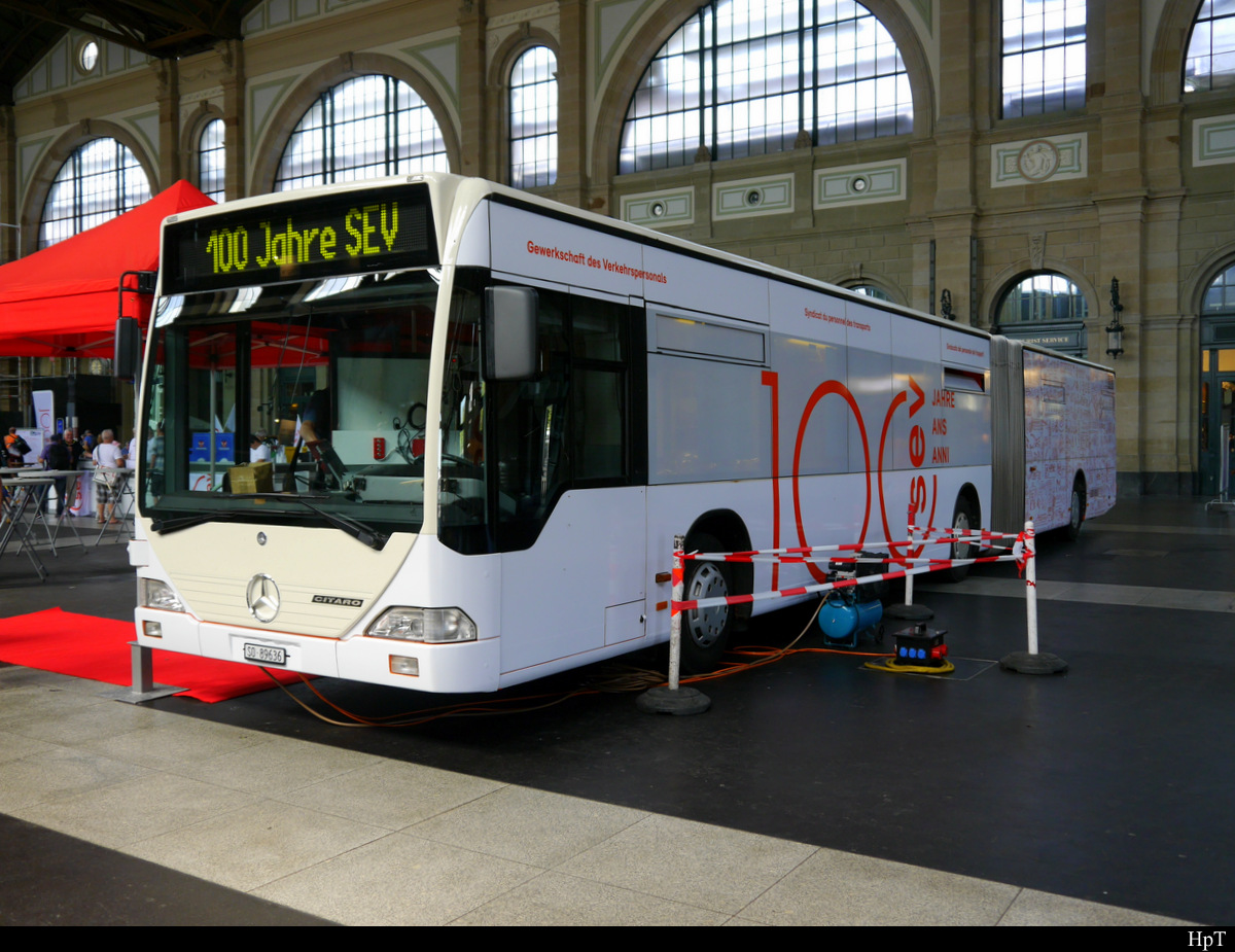Mercedes Citaro ( ex RSB Nr.35 /  BSU Nr.135  ) als Ausstellungsfahrzeug bei der 100 Jahr Feier des SEV ( Schweizer Eisenbahner Verband ) in HB Zürich am 08.08.2019