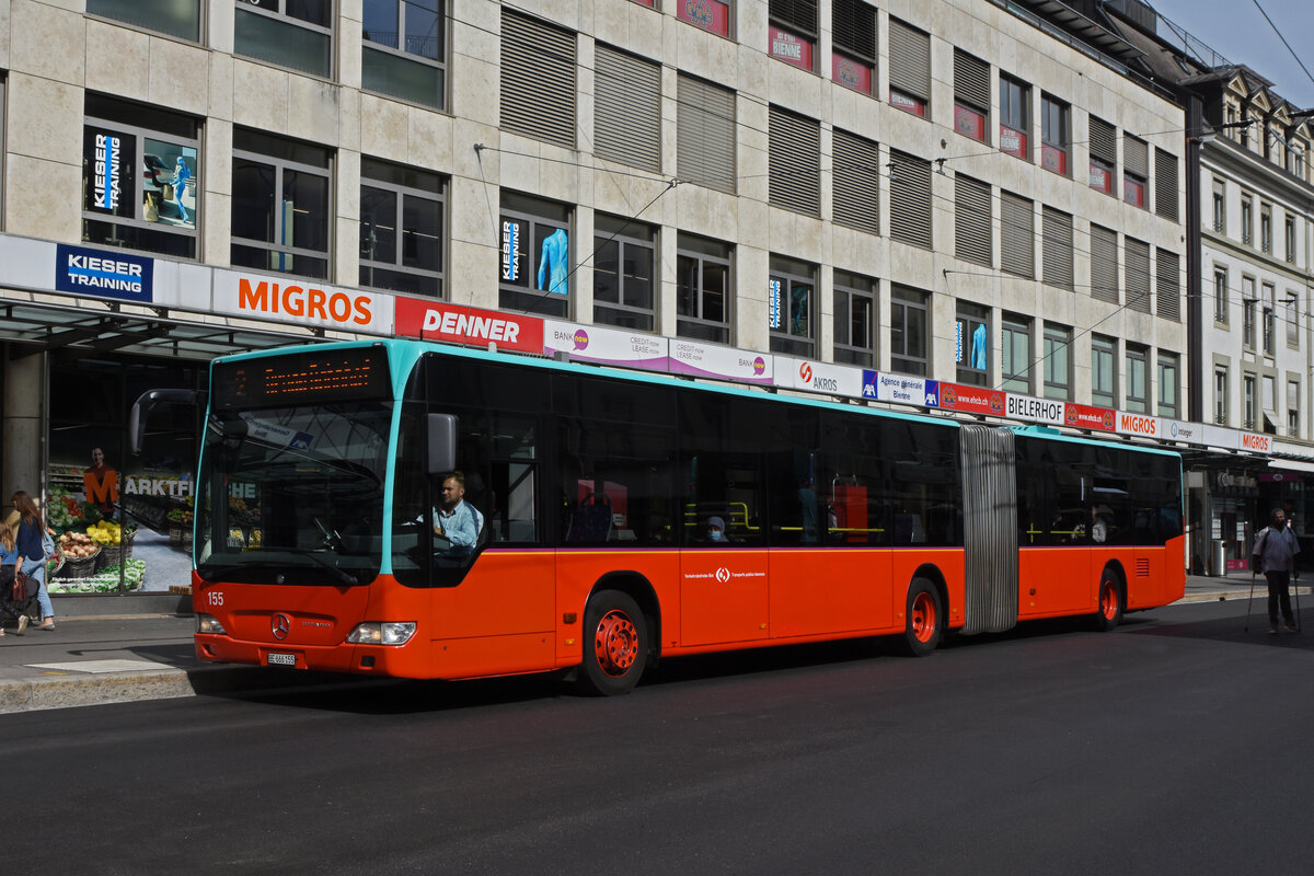 Mercedes Citaro 155, auf der Linie 2, bedient die Haltestelle beim Guisan Platz. Die Aufnahme stammt vom 25.09.2021.
