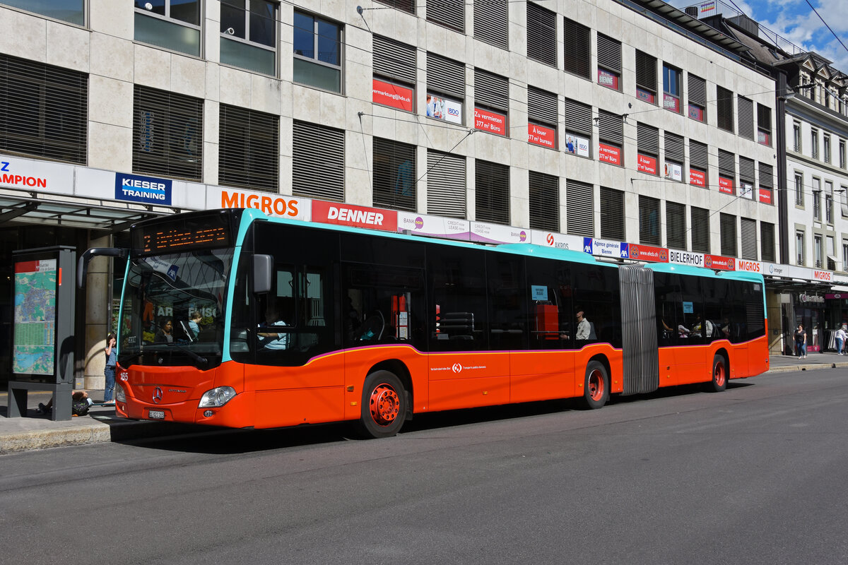 Mercedes Citaro 165, auf der Linie 2, bedient am 09.09.2022 die Haltestelle beim Guisanplatz.